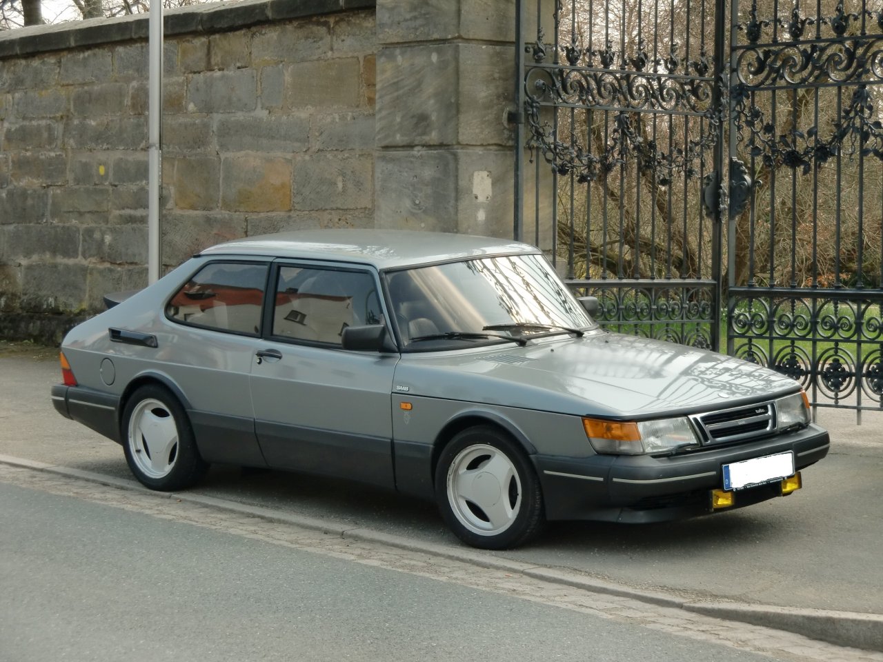 GK-Saab900tu16S_01.jpg