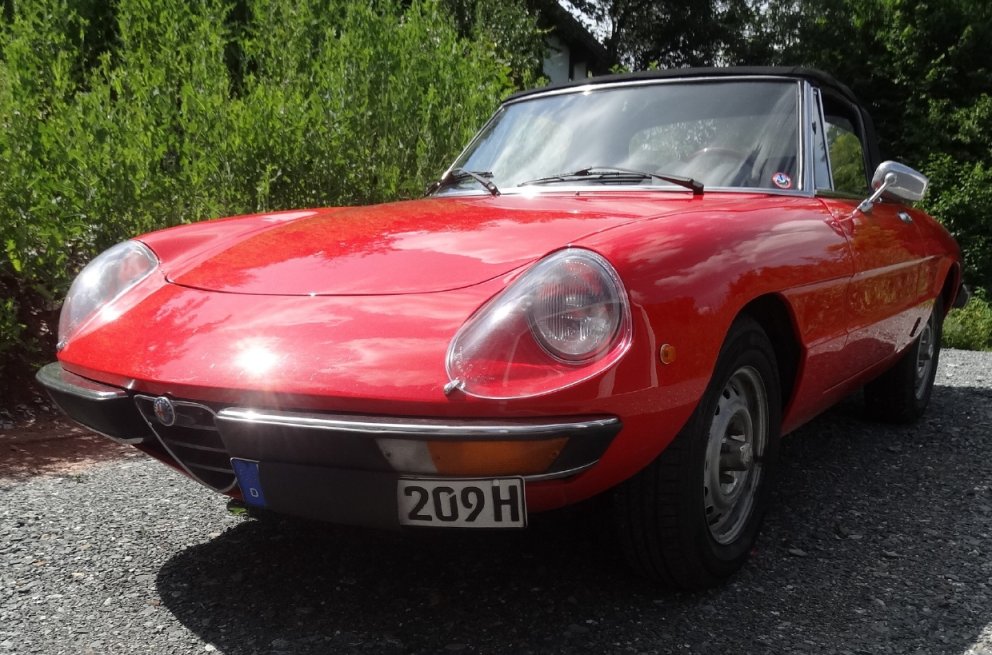 AlfaRomeoSpider_01.JPG