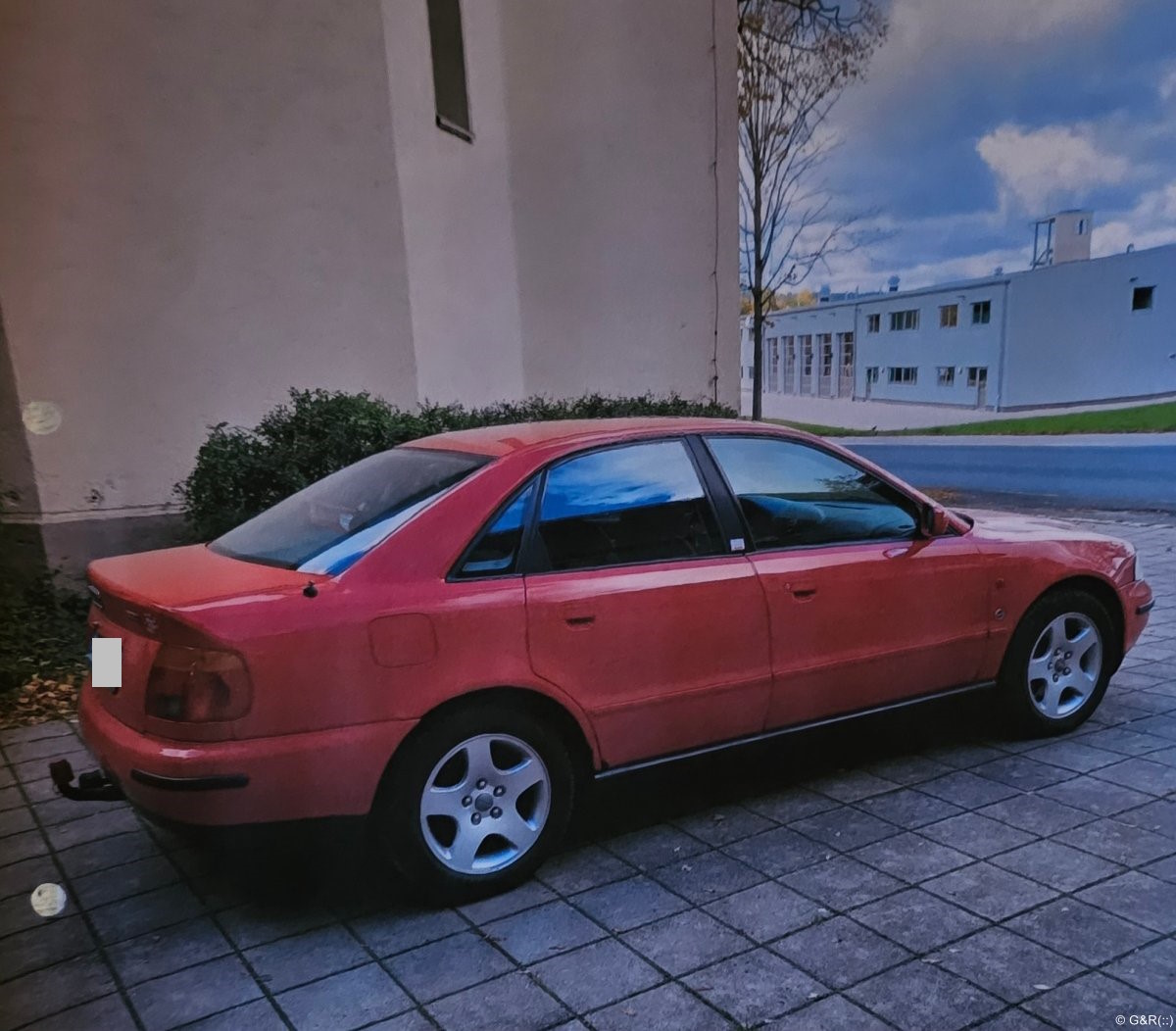 Audi-A4_15.jpg