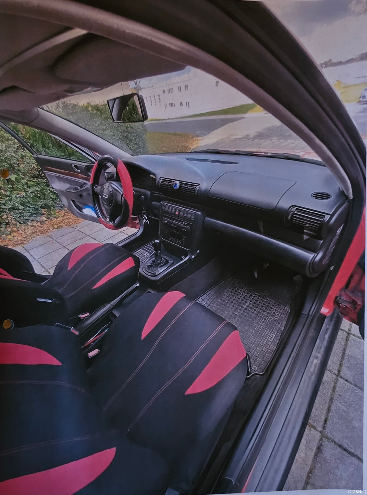 Audi-A4_16.jpg