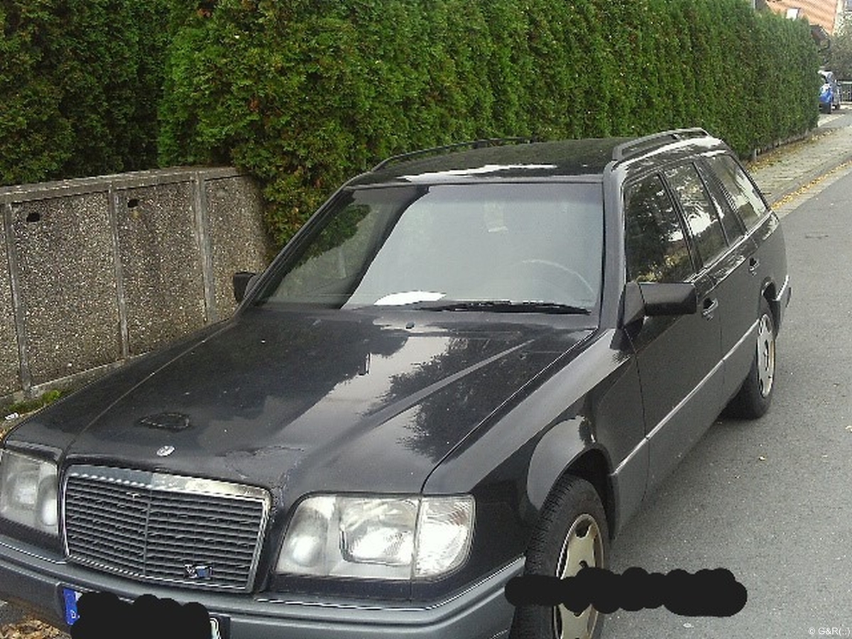 MB-W124T-E200_01.JPG
